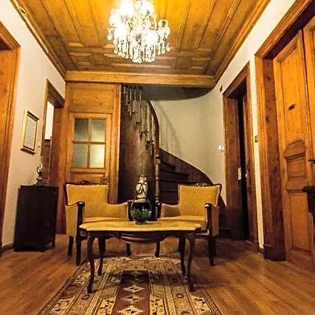 Ottoman By Sera House לינה וארוחת בוקר 4*