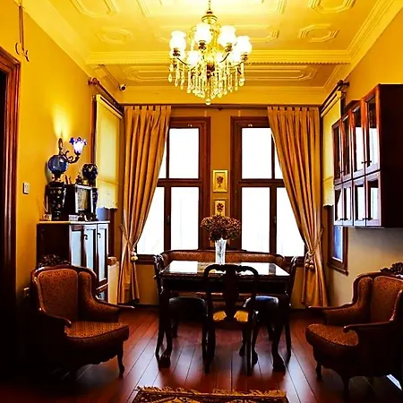 Ottoman By Sera House לינה וארוחת בוקר 4*