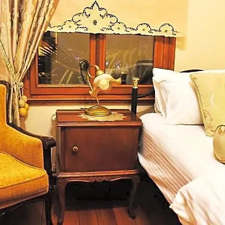 Ottoman By Sera House איסטמבול